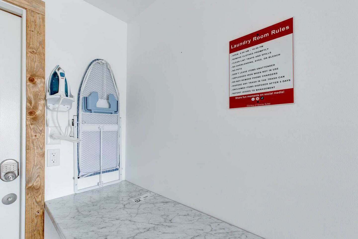 Convenient laundry for travel nurses Mt. Sterling housing